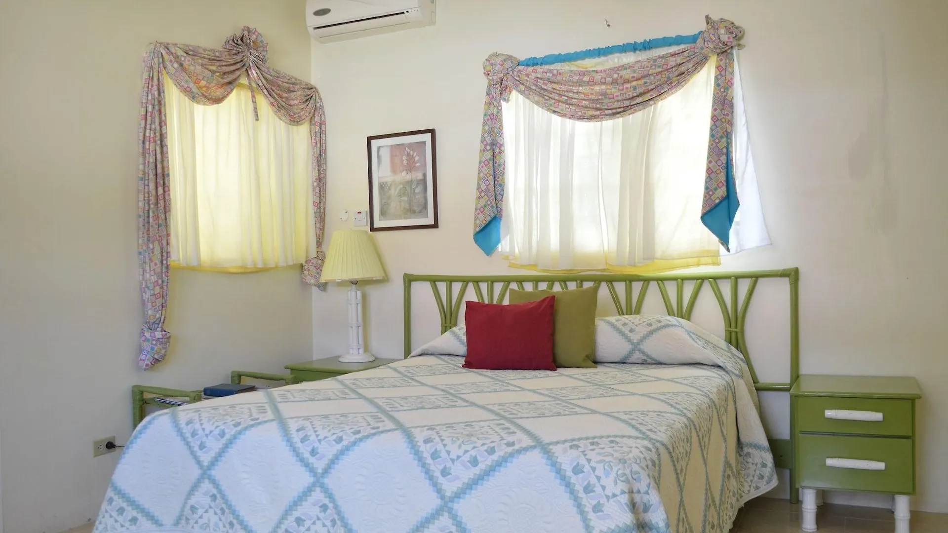 Sea Grove Villa 몬테고 베이